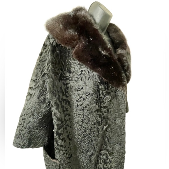 VINTAGE BLACK PERSIAN LAMB COAT WITH MINK COLLAR . 60s swing . SZ M-L - Picture 3 of 10